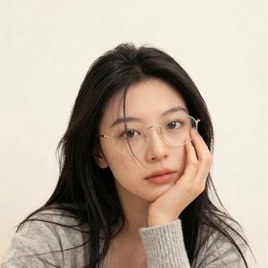 Alternative view of 文藝橢圓金絲眼鏡 M402