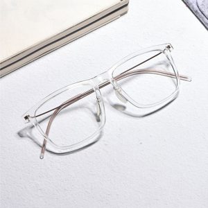 Alternative view of 羽量透明復古拼接眼鏡 R305