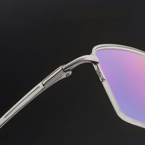 Alternative view of 俐落簡約半框鈦材眼鏡 T120