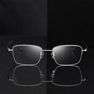 俐落鈦材半框寬面眼鏡 T122