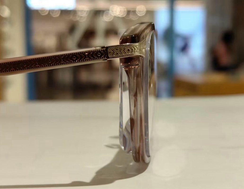 近視度數高能否配大框眼鏡會怎麼樣