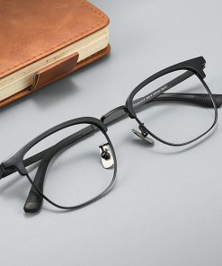 Alternative view of 復古商務鈦合金眉框眼鏡 T138